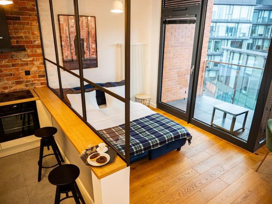 Chic Apartment In Historic Koneser Area Varsóvia Exterior foto