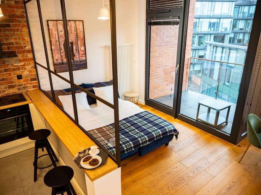 Chic Apartment In Historic Koneser Area Varsóvia Exterior foto