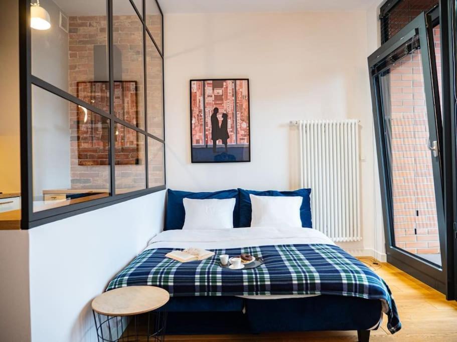 Chic Apartment In Historic Koneser Area Varsóvia Exterior foto